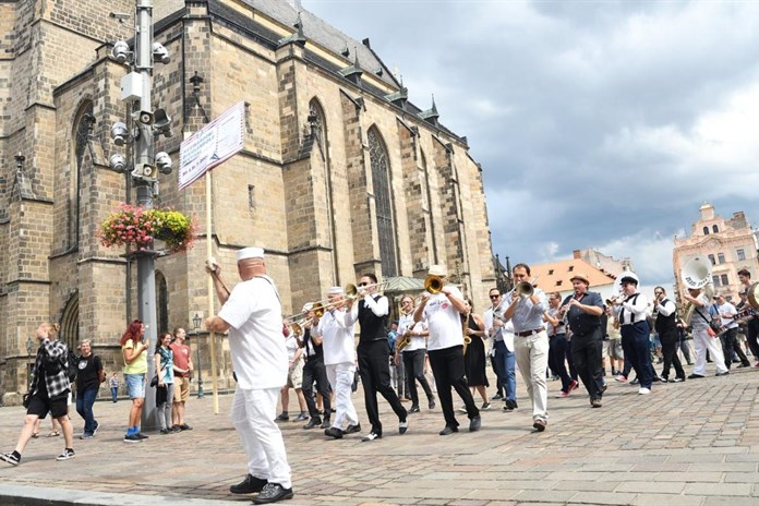 Mezinárodní dixielandový festival již poosmé roztančí ulice v Plzni!
