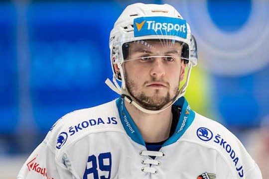 21 vteřin srazilo Plzeň. Možná ztráta koncentrace, hledal příčinu Holešinský