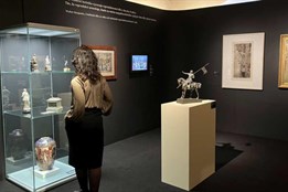 Výstava v Západočeské galerii odkrývá různé způsoby obživy umělců v...