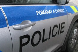 Podvodníci na Karlovarsku zinscenovali loupežné přepadení,...