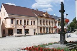 Ani v druhé polovině pracovního týdne se v Karlovarském kraji nudit...