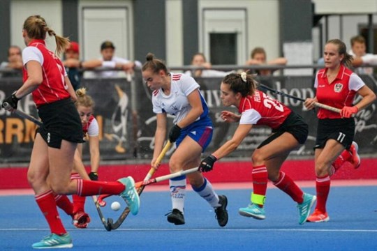 Život za volantem. Pozemní hokejistka Lucie Duchková o cestování mezi Plzní a Prahou