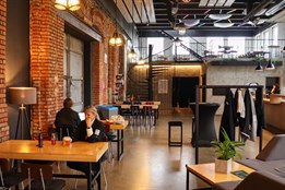 V restauraci si objednal jídlo za 24 tisíc korun, pak dělal, že je...