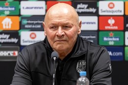 Strašák uplynulých dní? Že někdo přijde s tím, že je nemocný, obává...