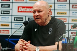 Lazio dostalo debakl, Plzeň ztratila proti Ostravě. Každý tým za to...