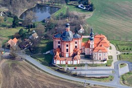 „880 let od příchodu Cisterciáků do Plas aneb život mnichů v...