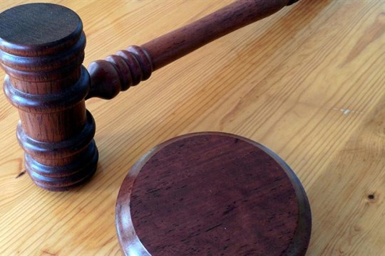 Soud zastavil stíhání studentů za poplach na univerzitě v Plzni