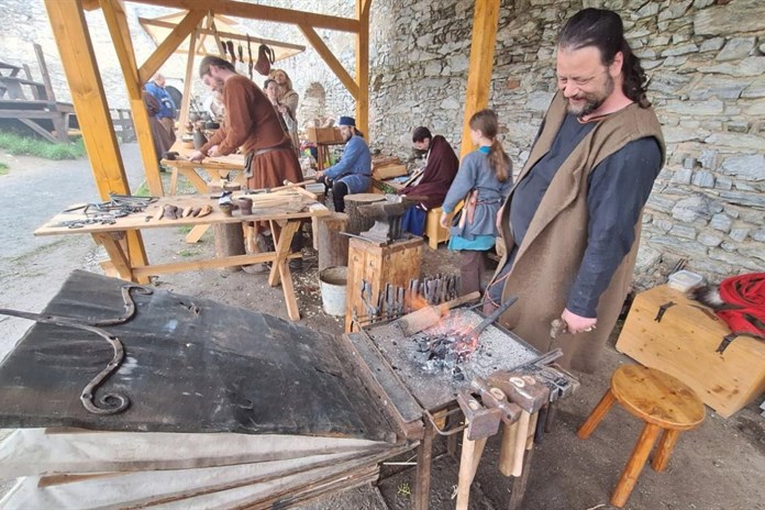 Hrad Kašperk láká na jaro plné zážitků