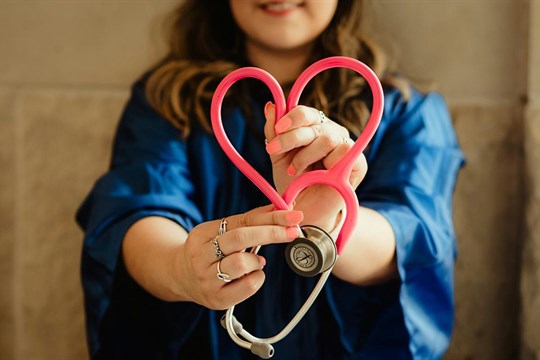 Nedostatek personálu v krajských nemocnicích: Projekt Medicíně blíž má přilákat nové studenty