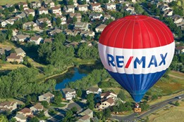 RE/MAX Cross Plzeň: Profesionálové, kteří tvoří realitní budoucnost...