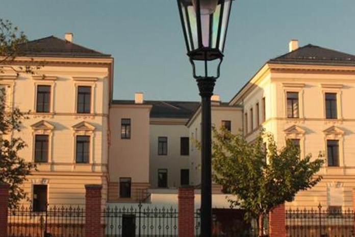 Základní škola Rokycany míří vzhůru. Získala vyšší úroveň v systému IES