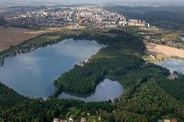 Vyhlášení výsledků fotografické soutěže se dnes koná na hrázi...