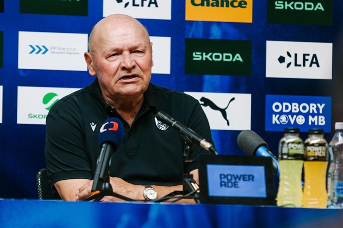 Hlavně se z toho nepo, hlásil Koubek po kanonádě v Mladé Boleslavi