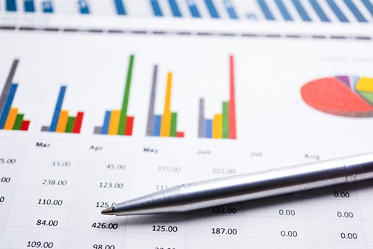 Klesá počet exekucí, ale roste zadluženost. Jak je na tom Plzeňský kraj?