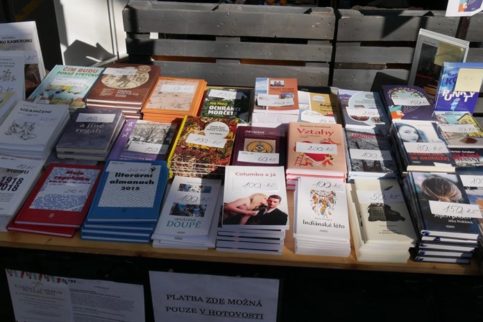 Máte rádi dobré knihy? Přijďte v pátek na nevšední literární akci