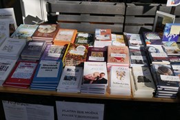 Máte rádi dobré knihy? Přijďte v pátek na nevšední literární akci