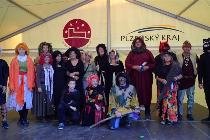 Přijďte si v neděli užít Radoušovy hry na Radyni