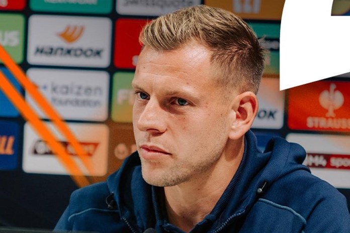 Že se změnil trenér? Ani nebyl čas nad tím přemýšlet, popisoval kapitán Vydra