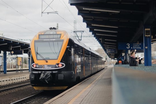 Zlínský kraj bude mít od jara další přímé vlakové spojení s Prahou a Bratislavou
