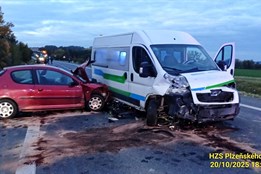 Silně opilá zfetovaná řidička vjela do protisměru proti dodávce....