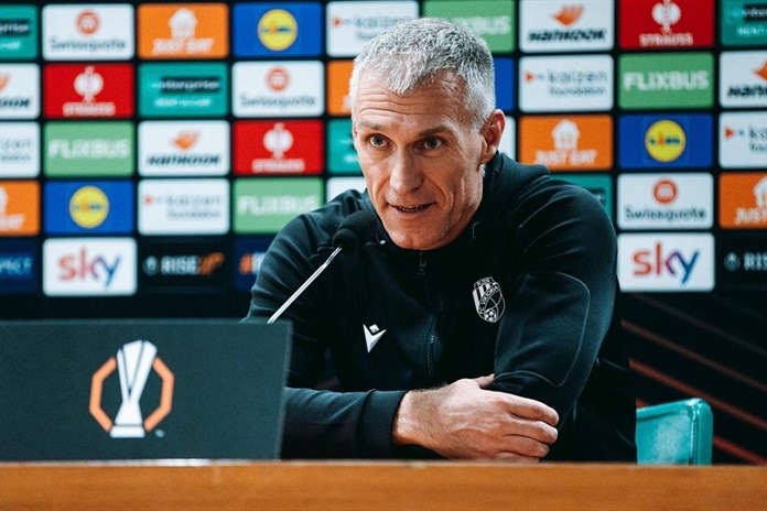 Pyšný kouč Hyský po premiéře na hřišti giganta. Heroický výkon, záříl