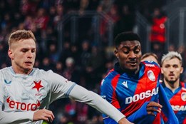 Bláznivý zápas, osm gólů. Viktoria proti Slavii vstala z mrtvých,...
