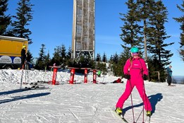 Ski areál Špičák se chystá na zimní sezónu, zavádí cenově...