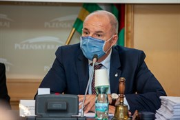 Odvolání jsem čekal, přiznal Bernard a potvrdil kandidaturu za...