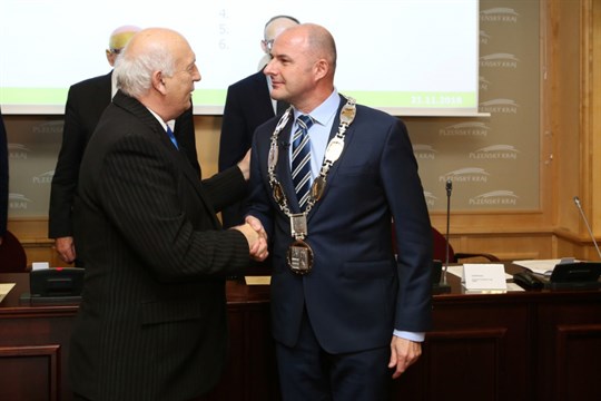 Zastupitelé rozhodli. Josef Bernard jako hejtman končí