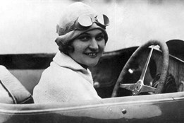 Tip na neděli: Vzpomínková jízda - Výročí 100 let prvního závodu...