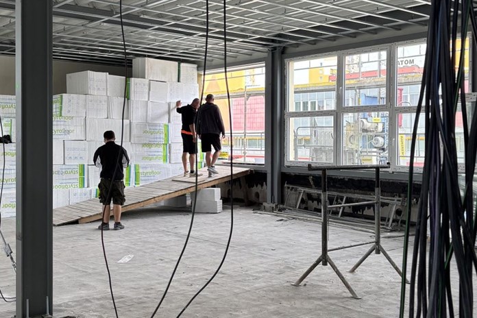 Gymnázium i základní škola v Plzni budou mít nové učebny