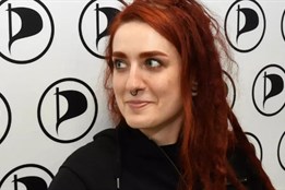 Případ Pirátky Michailidu potvrzuje extremistické směřování...