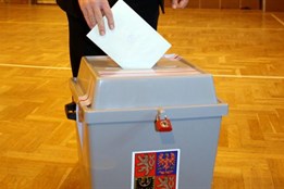 Strany v Plzeňském kraji dokončují kandidátky pro podzimní...