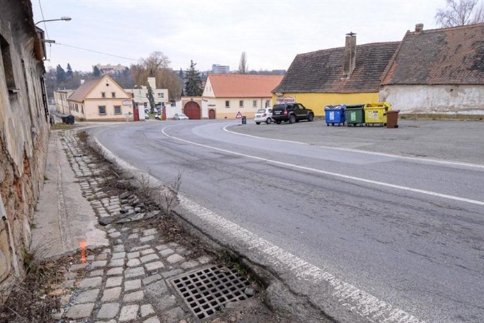 Na Rolnické náměstí v Plzni se vrátí auta v květnu 2026