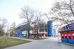 Top zprávy z Plzně: Fotbalový stadion v novém, revoluce v dopravě i zelenější ulice