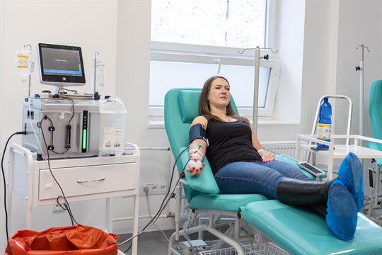 Odběrové centrum plazmy v Nemocnici Svatá Anna zahájilo ostrý provoz