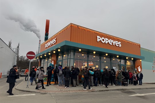 OC Úslava už je otevřené: Nové obchodní centrum nahradilo Skleněné peklo