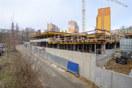 Lochotín se dočkal. Od dubna se otevírá „lov“ na parkovací místa v Atomu