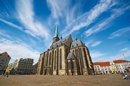 Kvůli opravám stolice utichly zvony katedrály sv. Bartoloměje, znovu se rozezní až v únoru