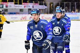 Kéž by takových zápasů bylo víc, smál se Matyáš Filip po kanonádě v Litvínově