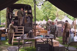 Stoletý veterán i velkolepý Convoy of Liberty: Plzeň zve na...