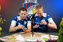 Velikonoční legrace pro fanoušky Viktorky: Vydra a Jemelka zdrobí vajíčka