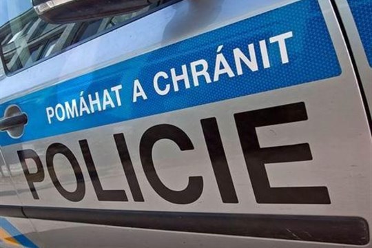 Muže, který v chatce věznil dvanáctiletého chlapce, policie obvinila z pokusu o vraždu