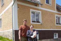 Po čtyřech generacích pod jednou střechou domov v ohrožení: Rodina...