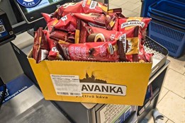 Zpackaný kávový dýchánek v Gerské: Zloději chtěli vynést 47 balení Jihlavanky
