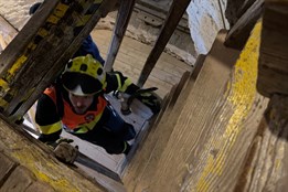 Souboj s výškou i časem: Hasiči v Domažlicích zdolali 56 metrů za rekordní časy