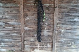 Hasiči chtěli potěšit sousedy, místo vděku jim zbyla prázdná síť