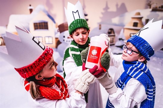 Začala tříkrálová sbírka. V Plzeňské diecézi vyjde rekordních 1600 skupin koledníků