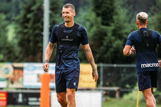 Postoupit přes Helsinky? Dodalo by nám to hodně klidu, vnímá důležitost startu sezóny kapitán Viktorie