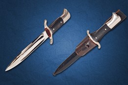 Mistři ostrých čepelí se vrací do Černic: Výstava nožů U Matasů nabídne i samurajské meče